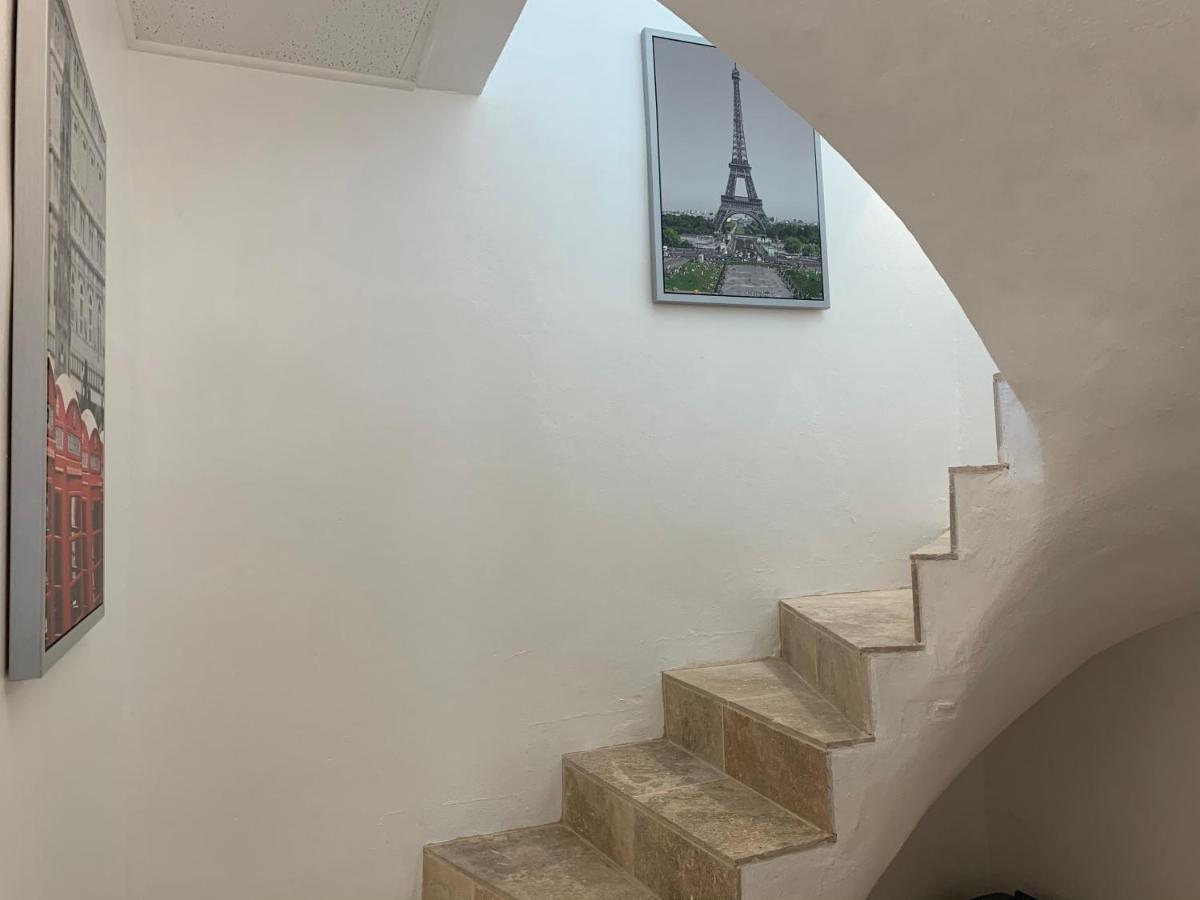 Bel Appartement Terrasse 4 Etoiles Intra Muros Aigues-Mortes Zewnętrze zdjęcie