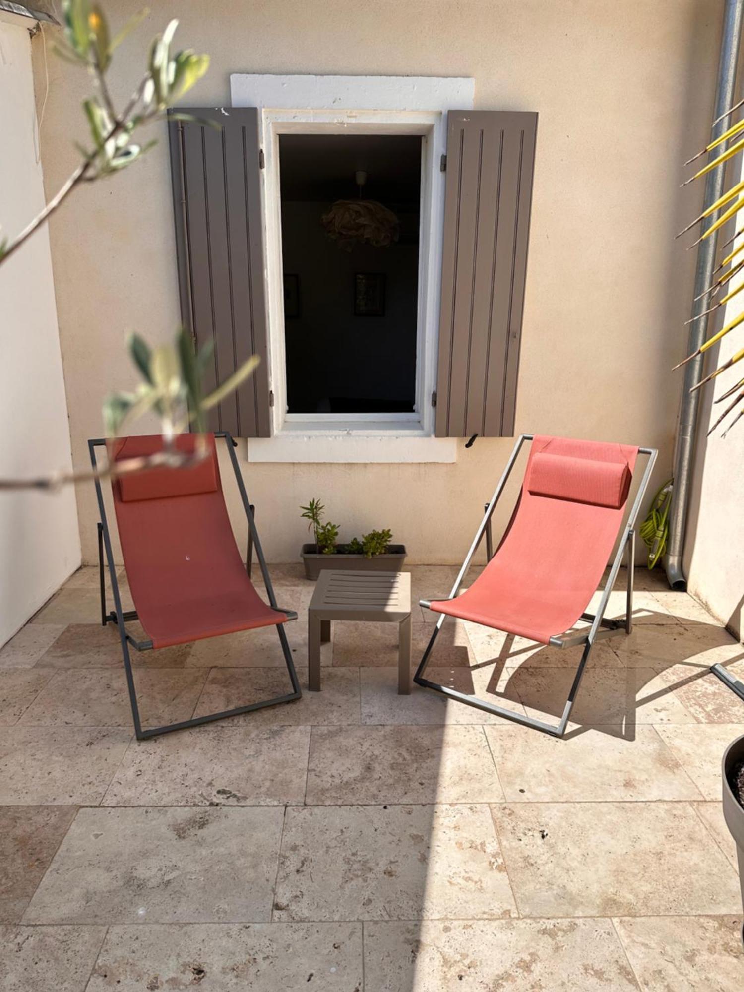 Bel Appartement Terrasse 4 Etoiles Intra Muros Aigues-Mortes Zewnętrze zdjęcie