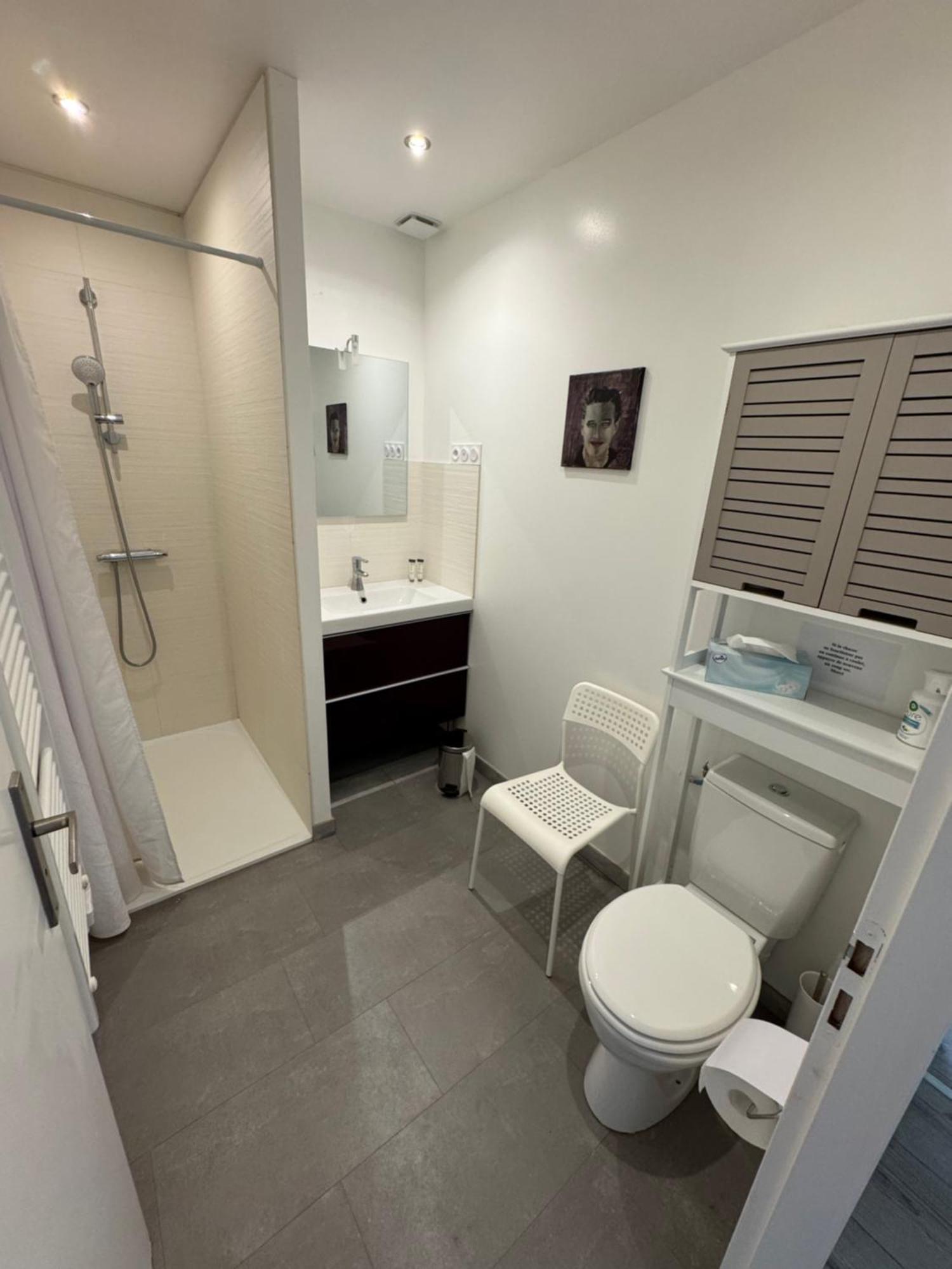 Bel Appartement Terrasse 4 Etoiles Intra Muros Aigues-Mortes Zewnętrze zdjęcie